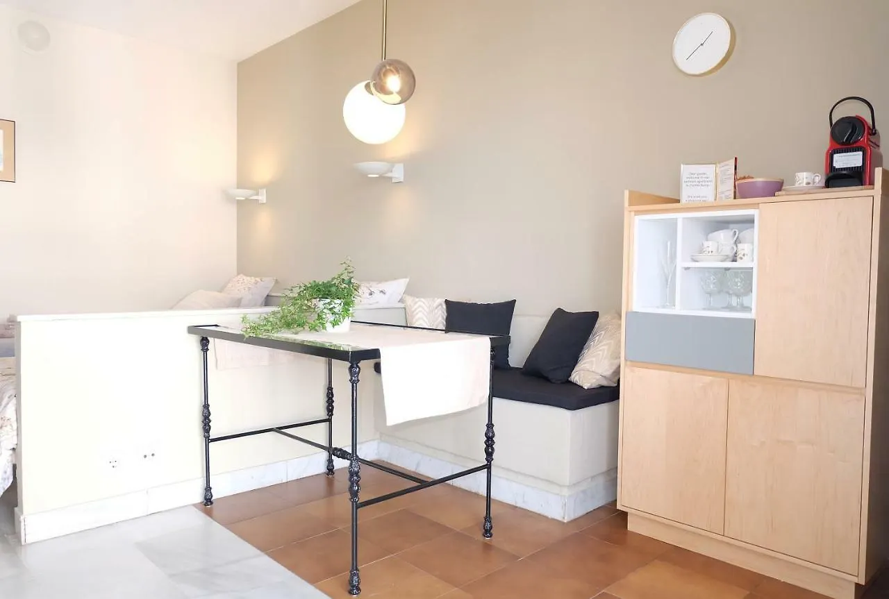 Studio MIMO Banús P.Y.R. Apartamento Marbella 0*,  España
