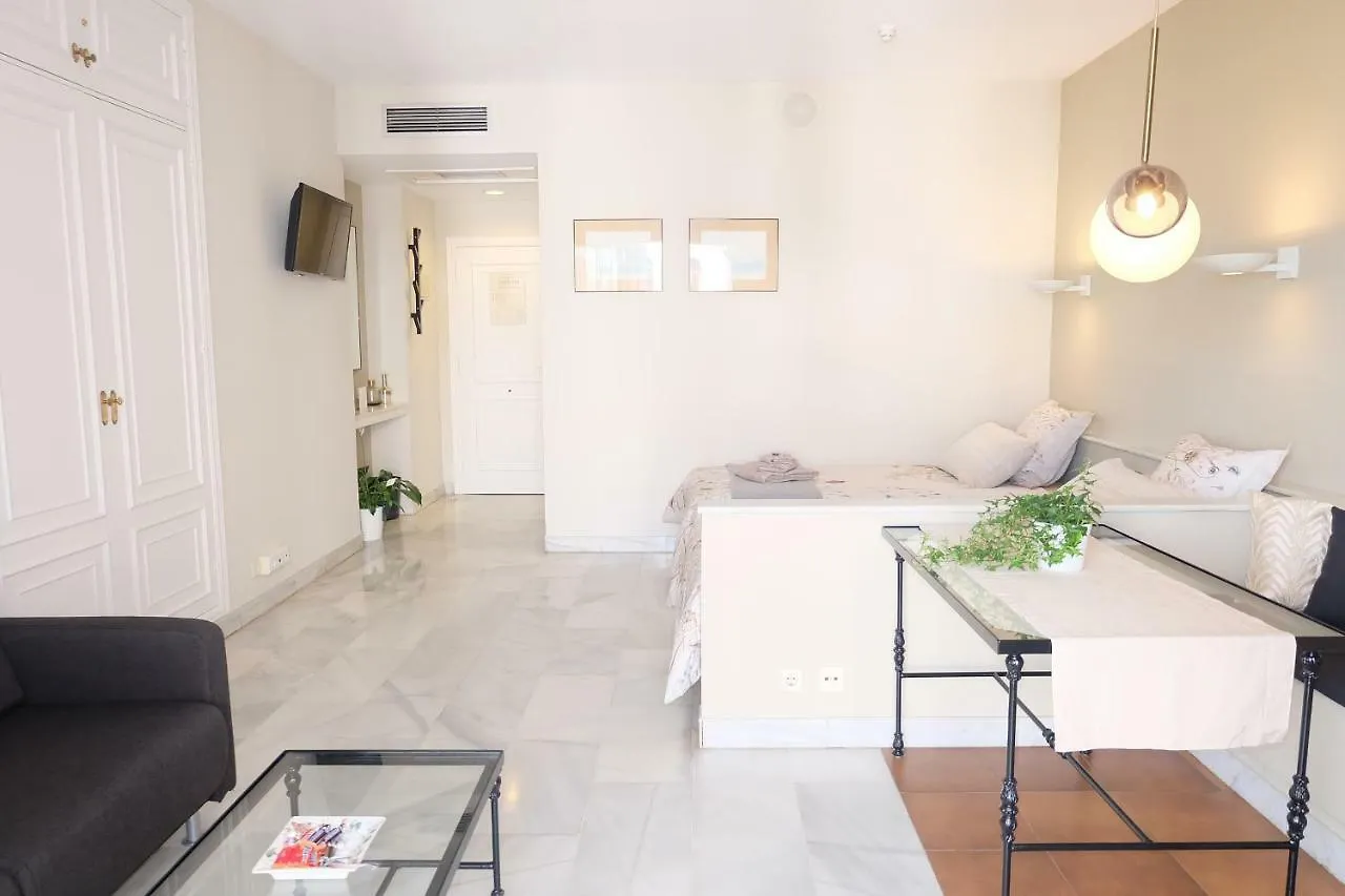 Studio MIMO Banús P.Y.R. Apartamento Marbella